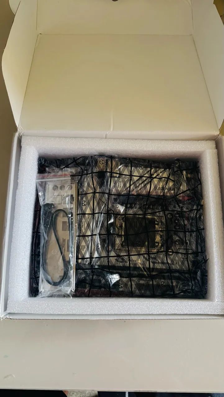 VENDO - PLACA MÃE B650M! NUNCA USADA! - Foto 2