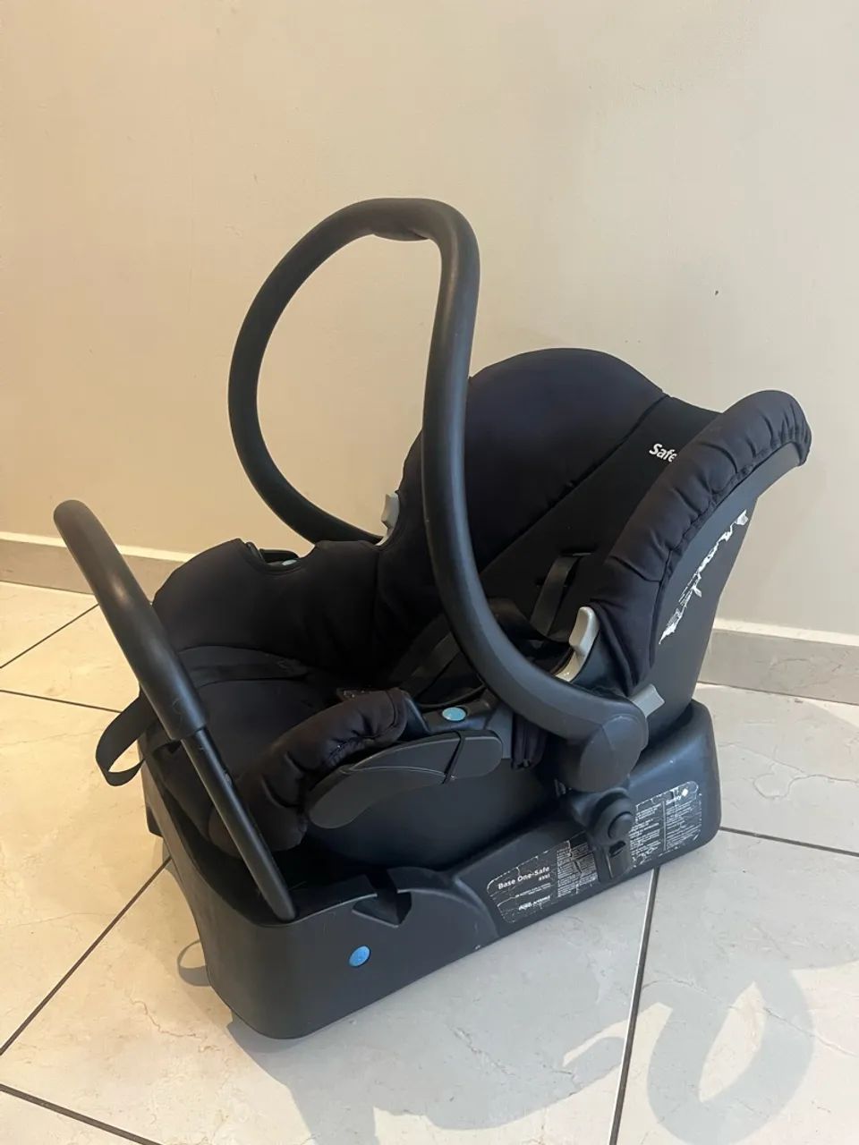 Carrinho de bebê + bebê conforto com base - Foto 3