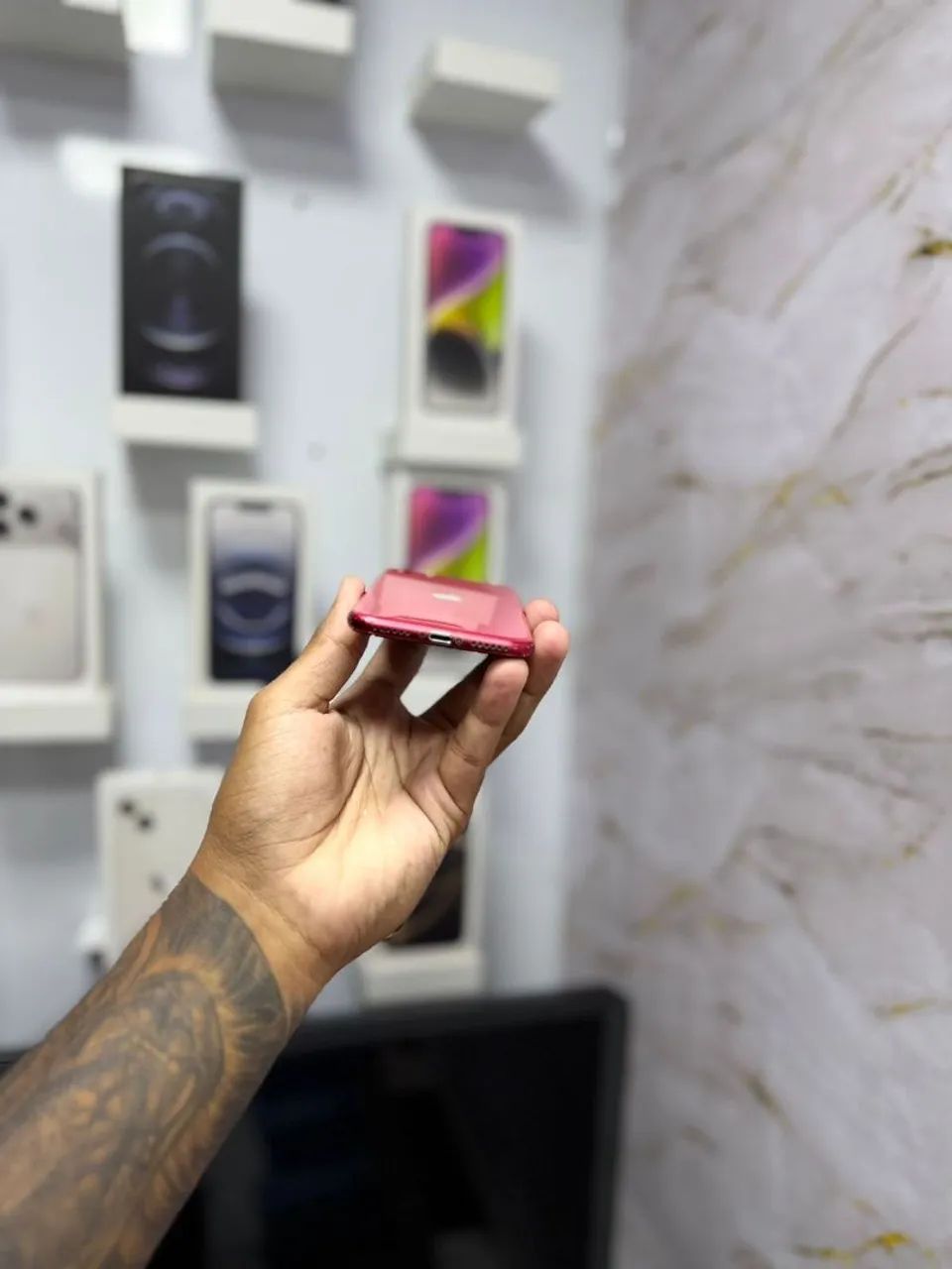 IPHONE SE 64GB<br>R$ 450,00 - Foto 3