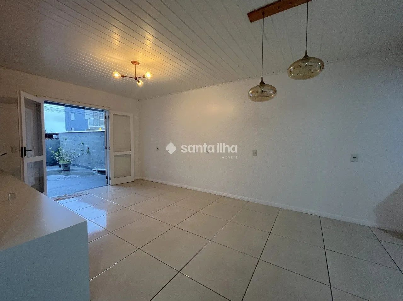 Casa com 2 dormitórios para alugar, 96m² - Campeche - Florianópolis/SC - Foto 4