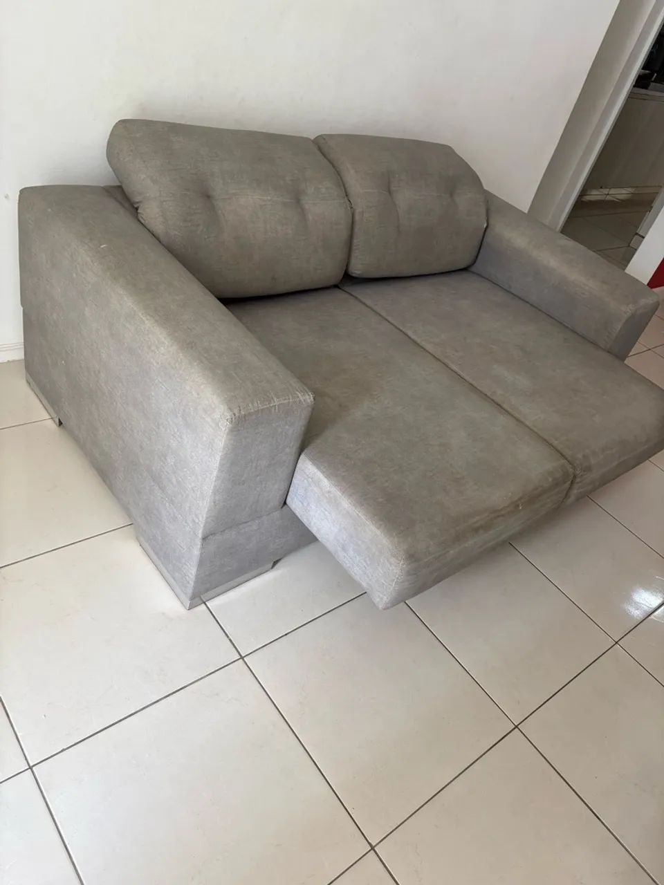 Sofá retrátil 2 lugares - Foto 2