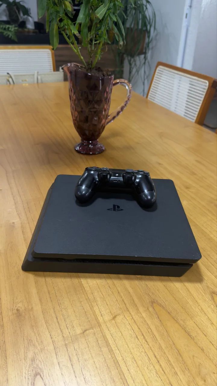 PS4 SLIM 500GB - Foto 4