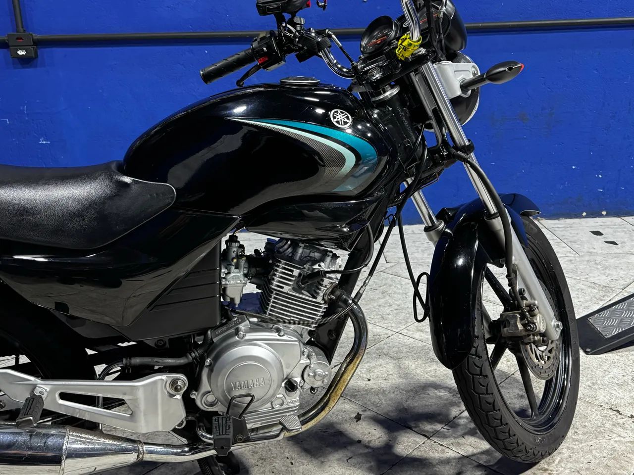 YBR/Factor 125 - Foto 3