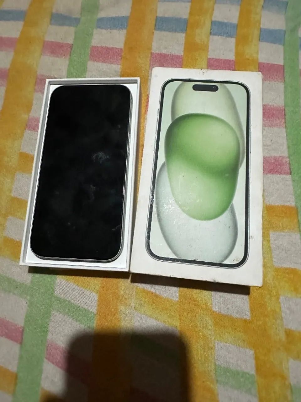 iPhone 15 com defeito somente da tela  - Foto 2