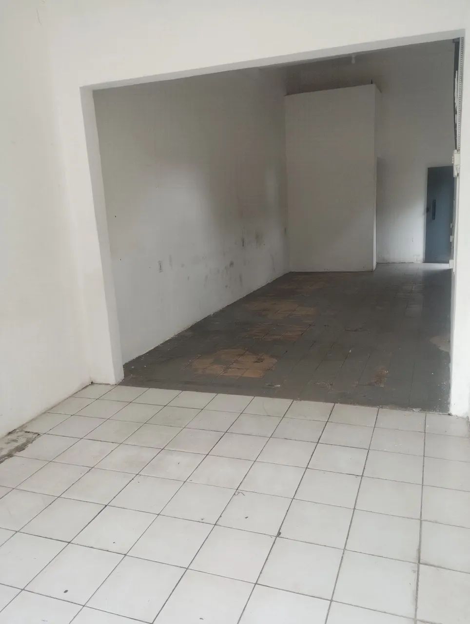 Alugo ponto comercial 3x15 metros - Foto 2