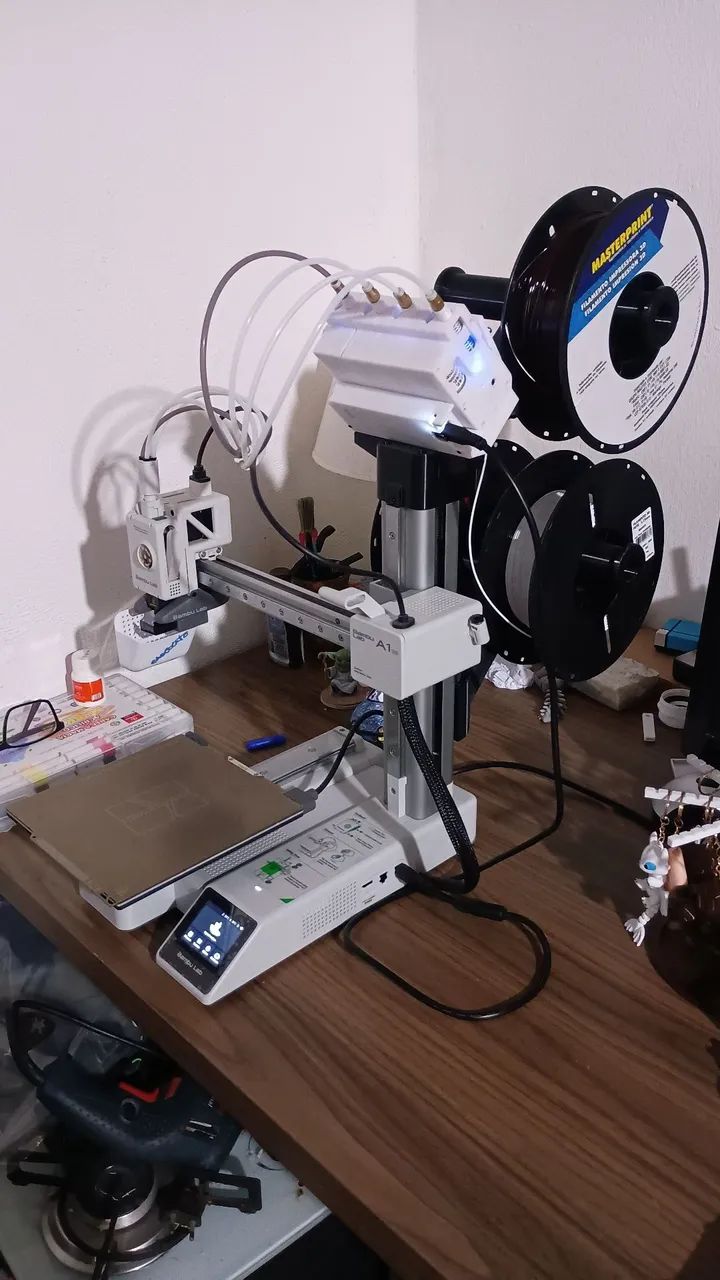 Impressora 3D Bambu lab A1 Mini com BMCU incluso  - Foto 2