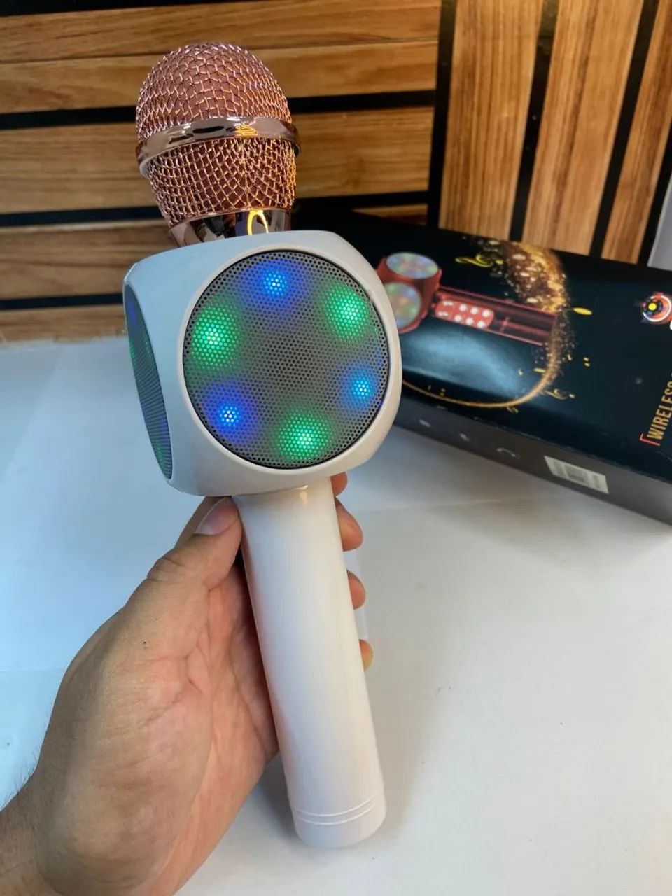 Microfone e Caixa de Som Bluetooth sem Fio - Foto 4