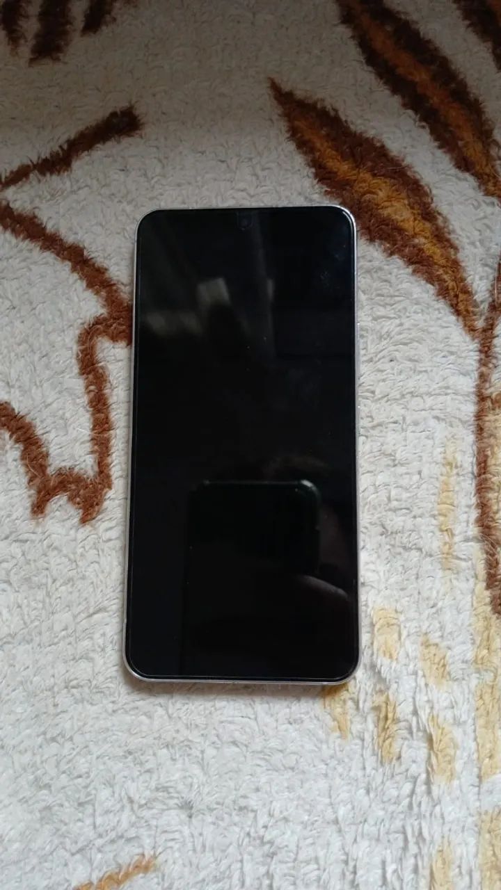 Samsung S22 - Foto 2