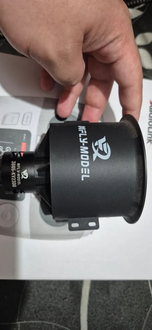 Kit aeromodelo edf 80mm e controle t12d com bateria - Foto 3