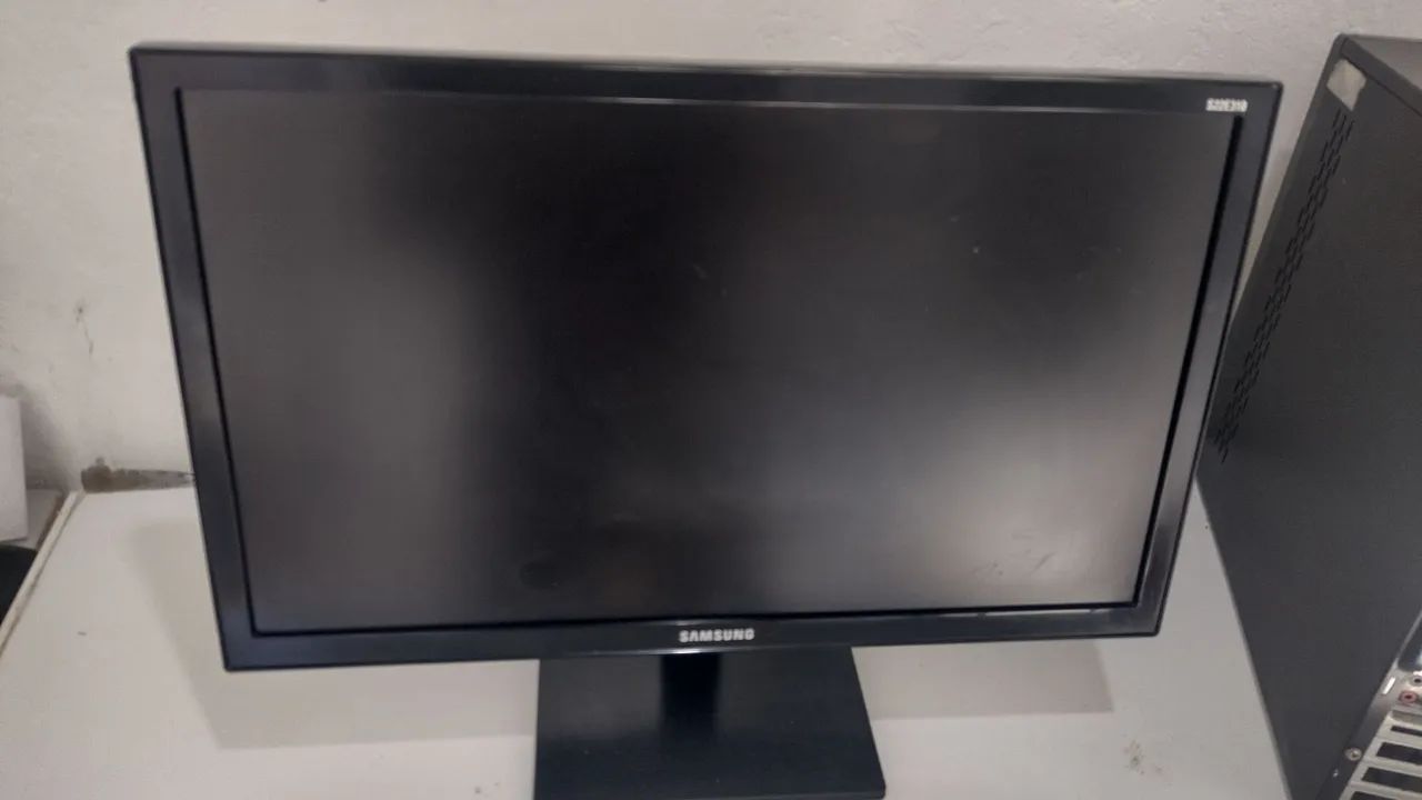 Monitor led 22 polegadas HDMI VGA barato  - Foto 3
