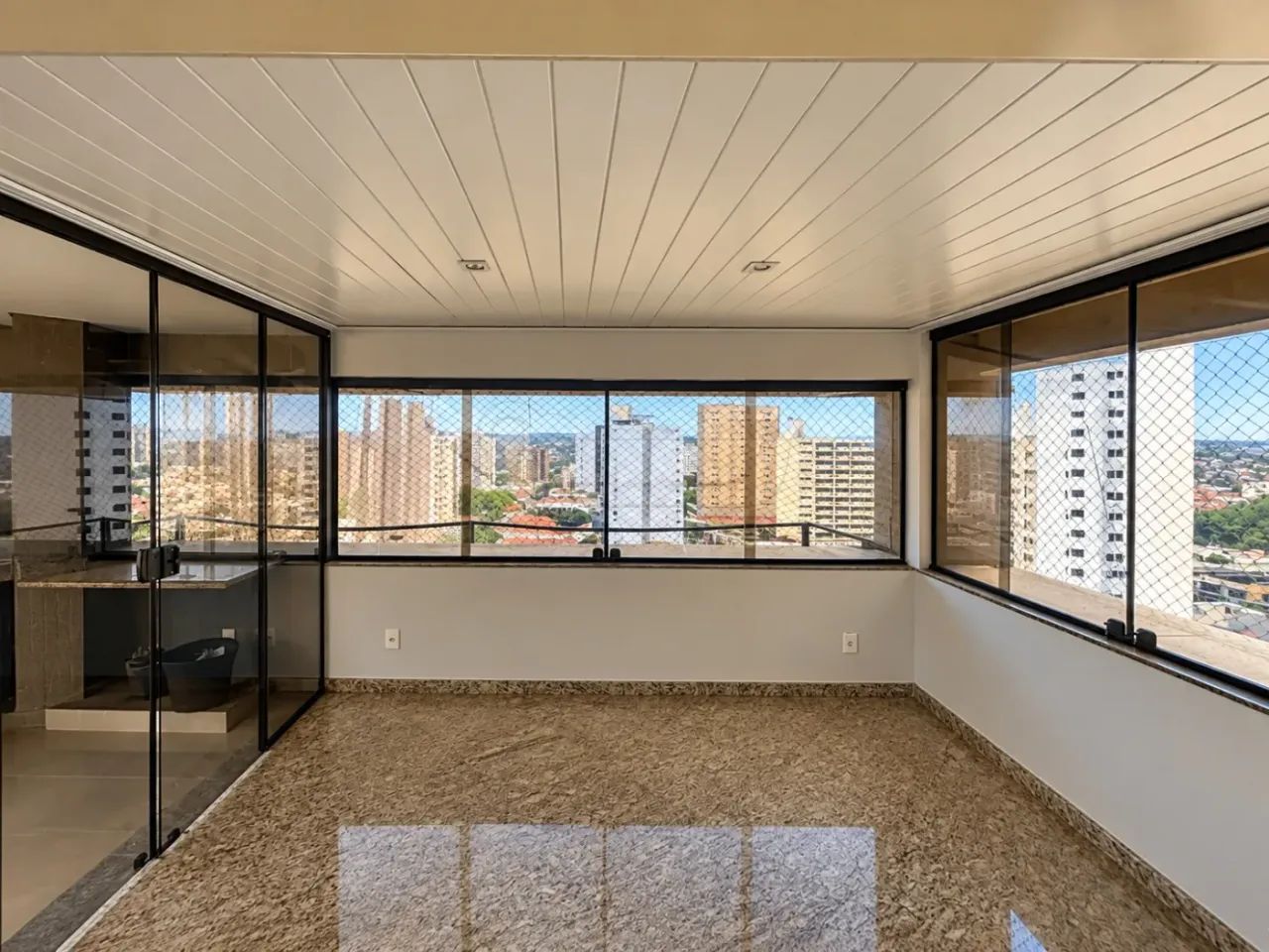 Apartamento com 03 quartos, sendo 01 suíte no Condomínio Edifício Parque Imperial - Foto 2