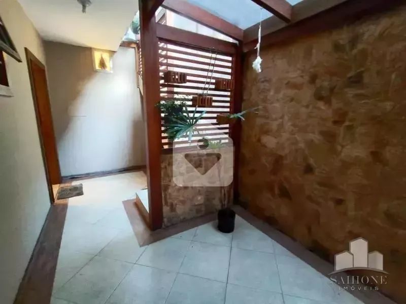 Casa triplex com 3 quartos em Cascatinha - Foto 2