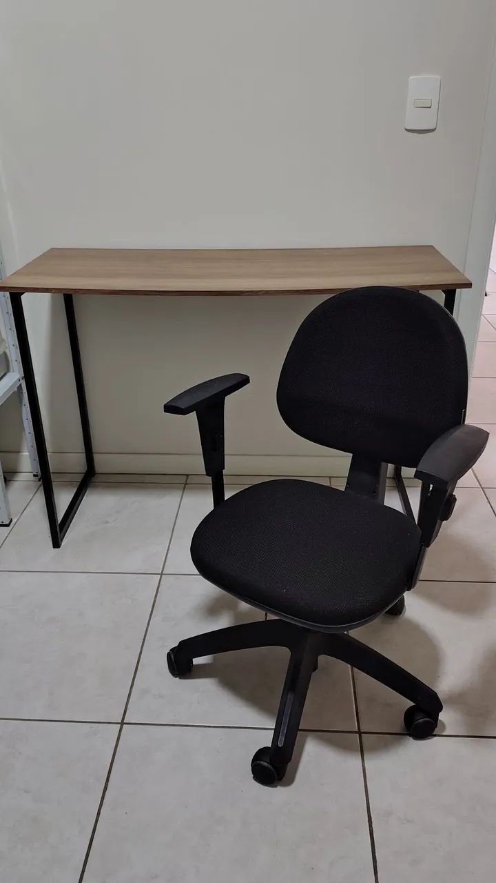 Mesa e cadeira de escritório - Foto 4