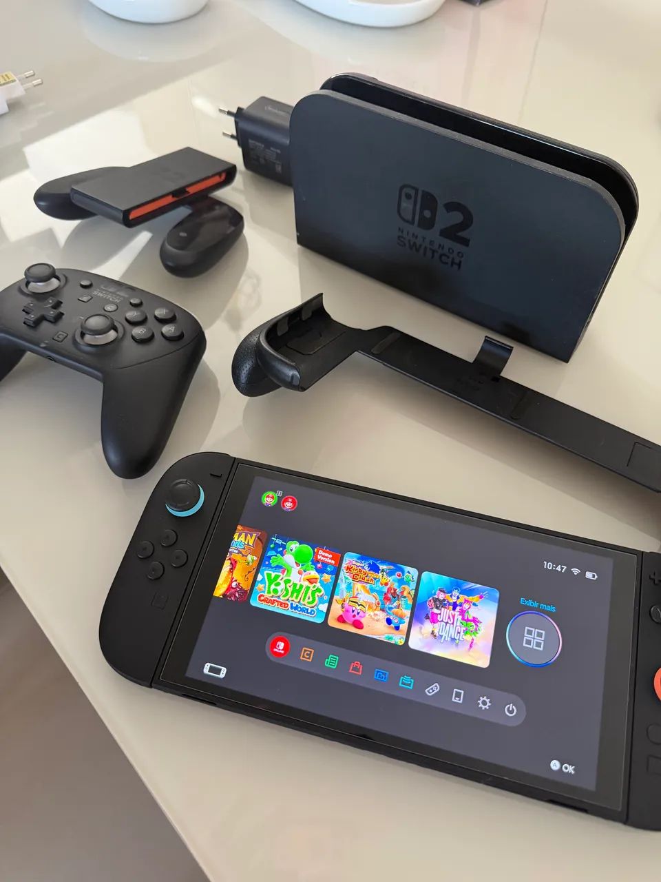 Nintendo switch 2 + pro controller 