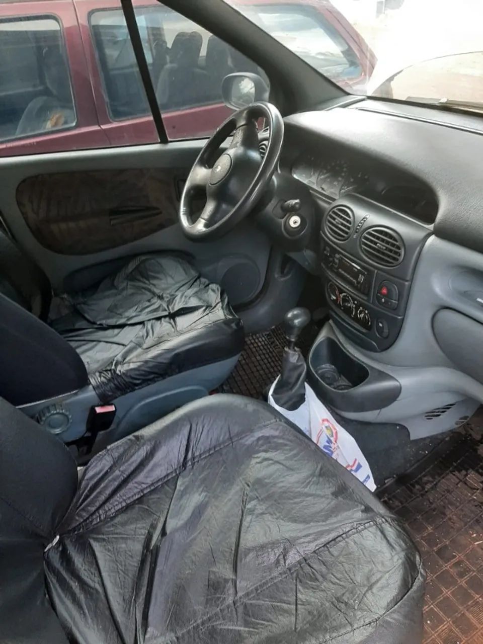 Renault Scenic RT 2.0 2000 - Foto 5
