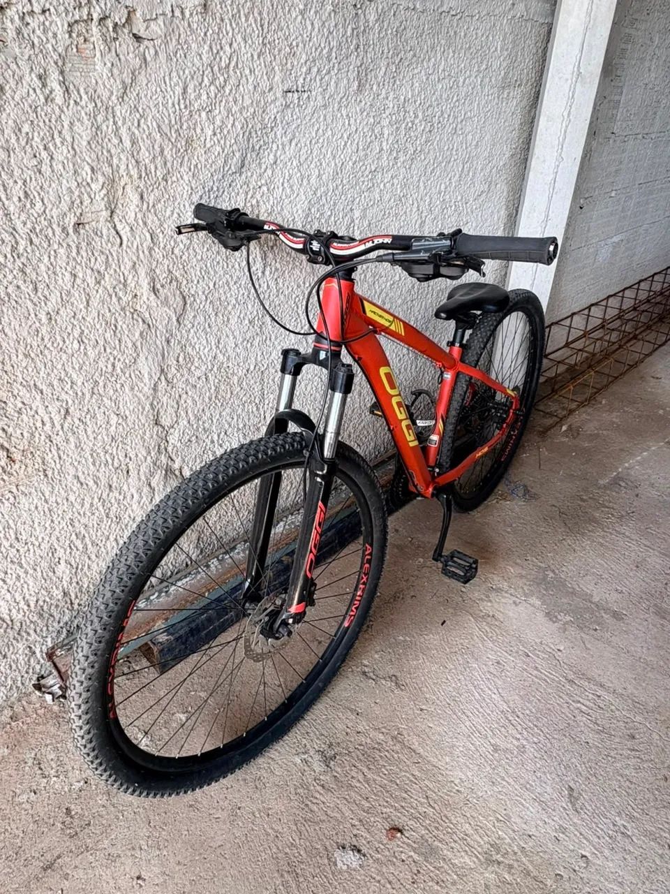 Vende-se bicicleta em otimo estado de conservação  - Foto 2