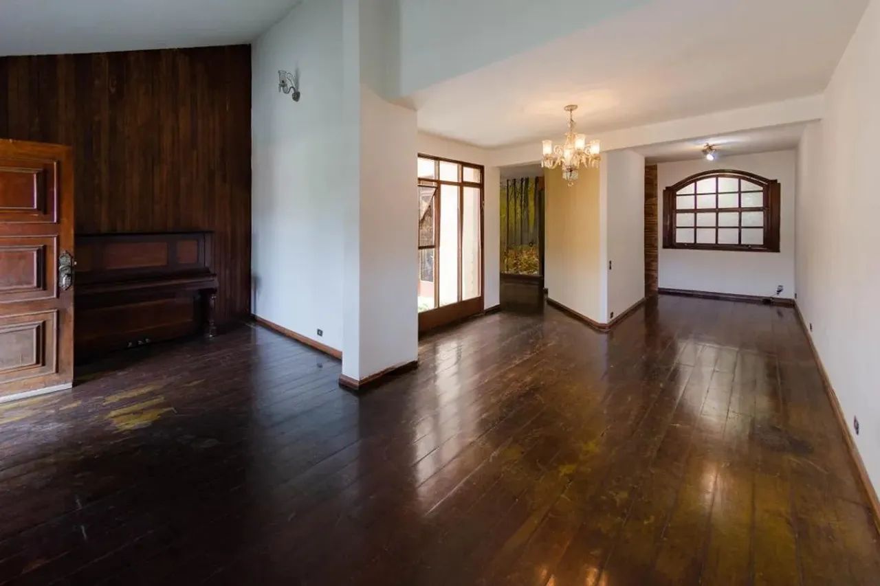Casa à Venda - Nova Granada, 4 Quartos, 374 m2