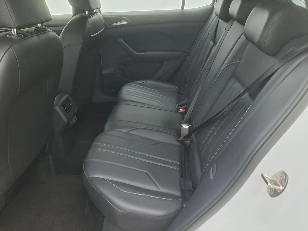 Volkswagen T-Cross Highline 1.4 TSI Flex 16V 5P AUT, foto 17 de 18