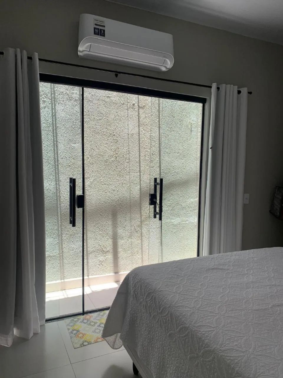 Vendo ótima casa no Coqueiro. - Foto 4