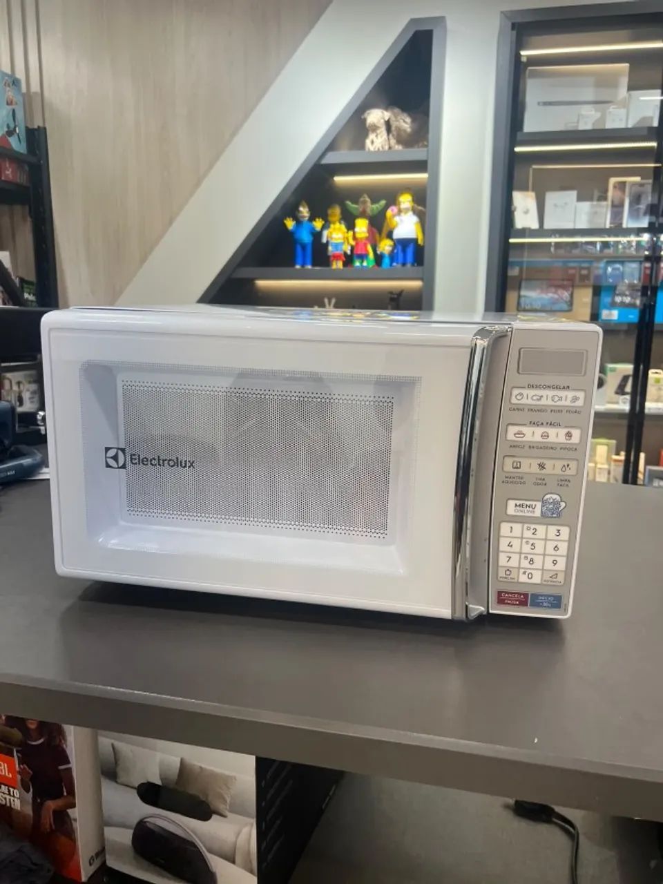 Micro-ondas Electrolux 27L - Foto 5