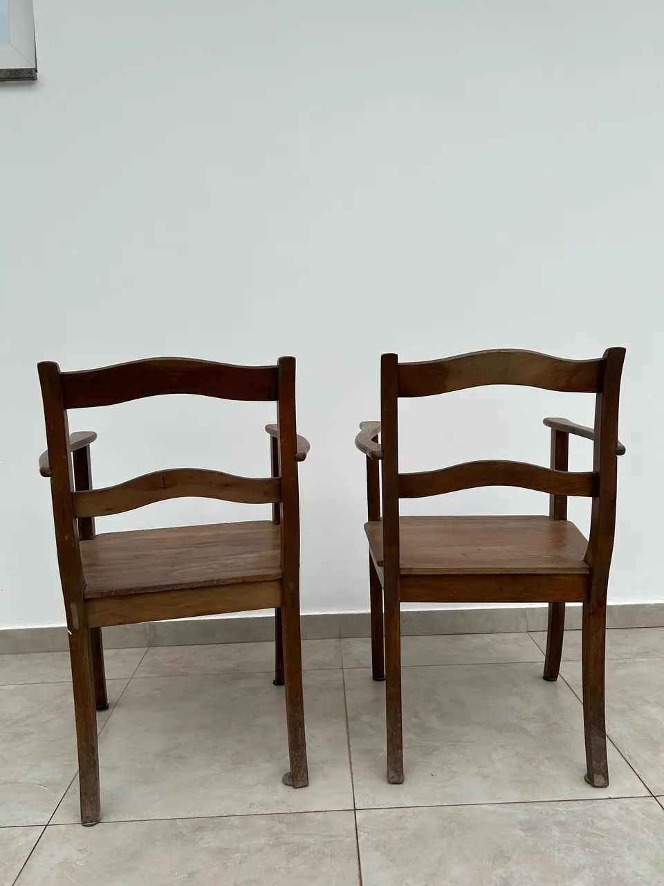 Vendo duas cadeiras de antiquário - Foto 5