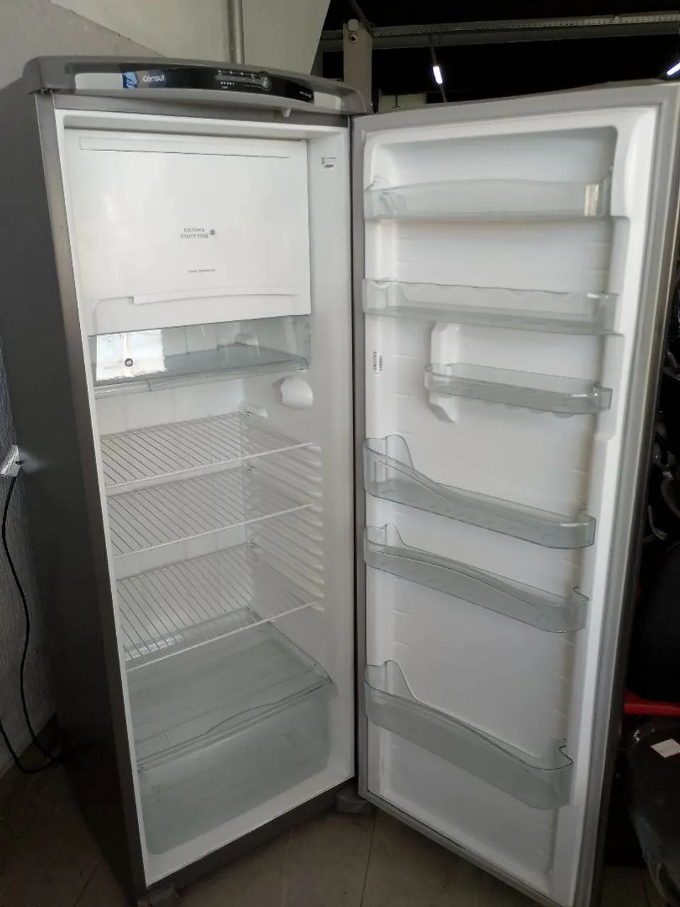 Geladeira Consul 220v perfeito estado - Foto 3