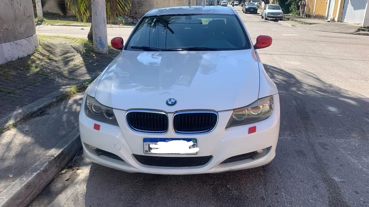 BMW 320I A 2011