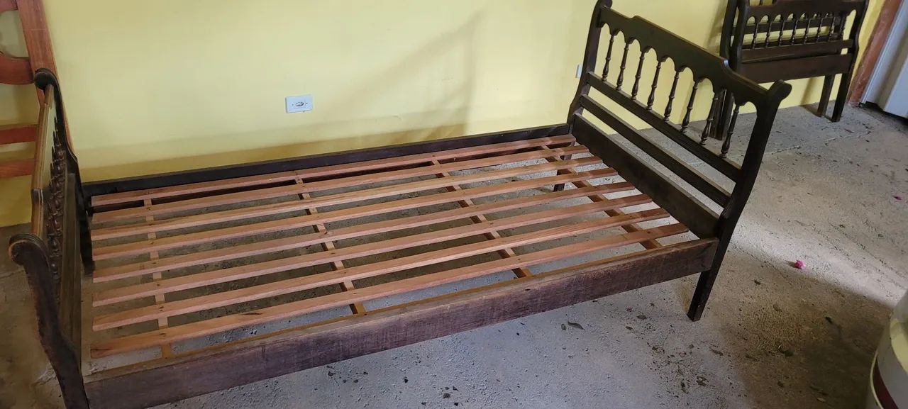 Cama de solteiro em madeira - Foto 3