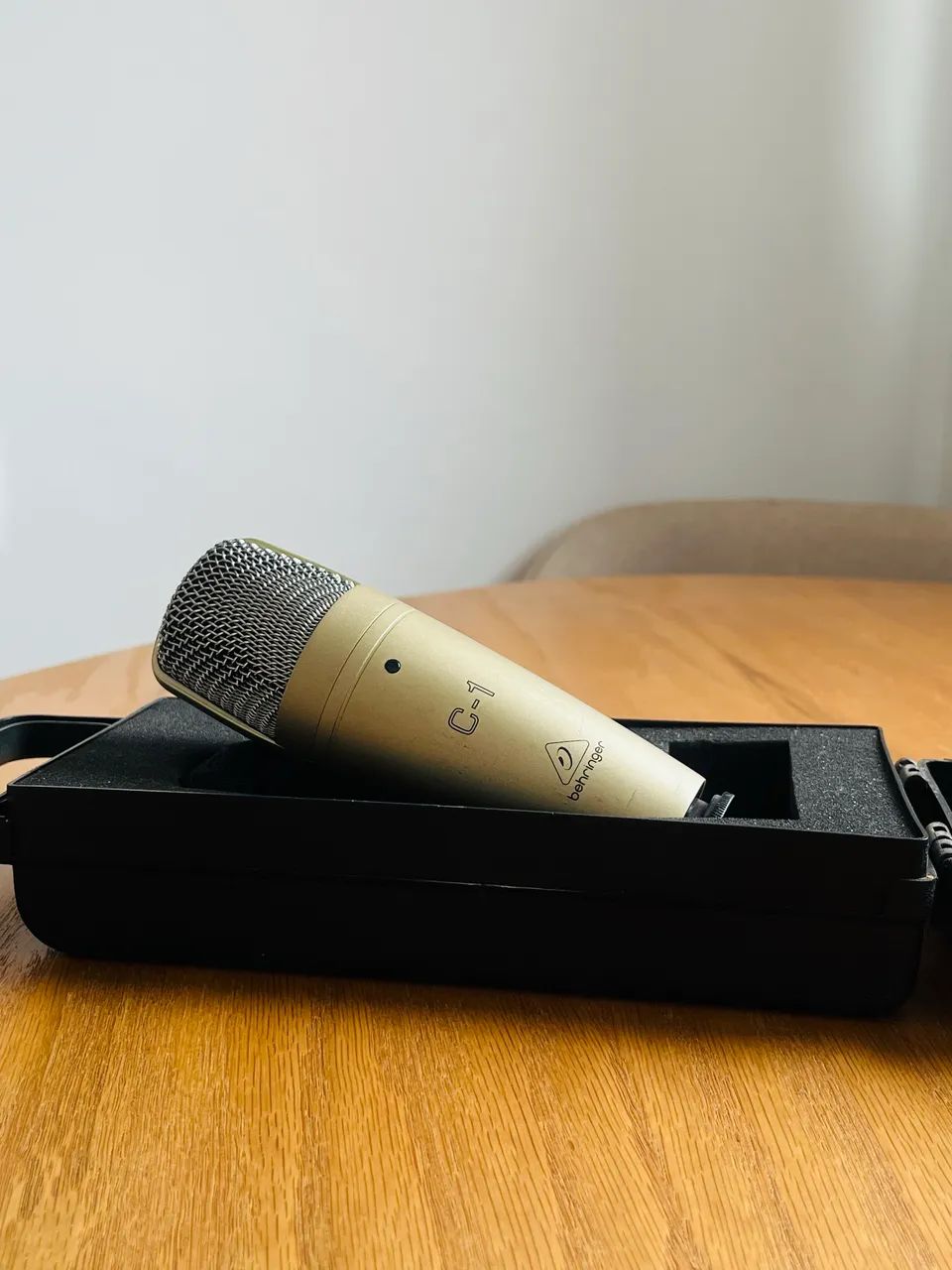 KIT Home Studio: Behringer C-1 + Braço + Pop Filter + Cabo Profissional - Foto 3