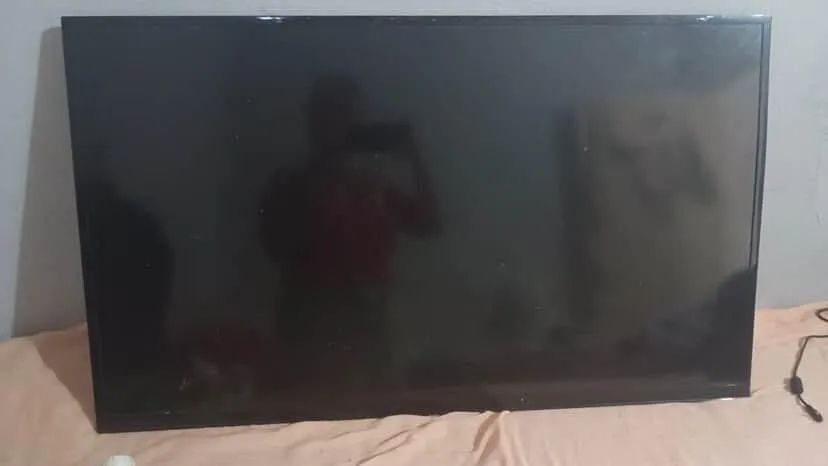 Tv Samsung e moto g52. - Foto 4