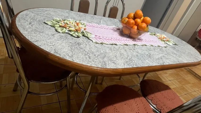 Mesa de jantar com 6 cadeiras  - Foto 2