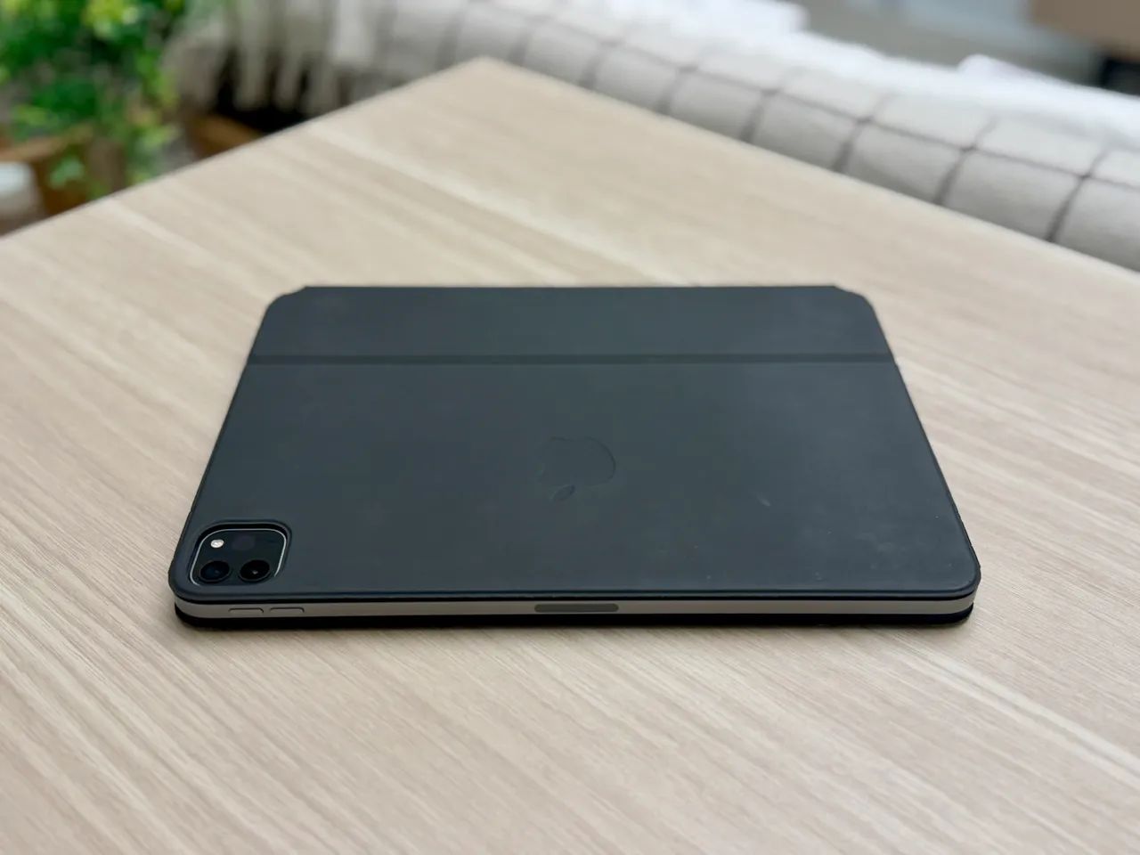 iPad Pro 11 Polegadas M2 + Magic Keyboard - Seminovo - Foto 4