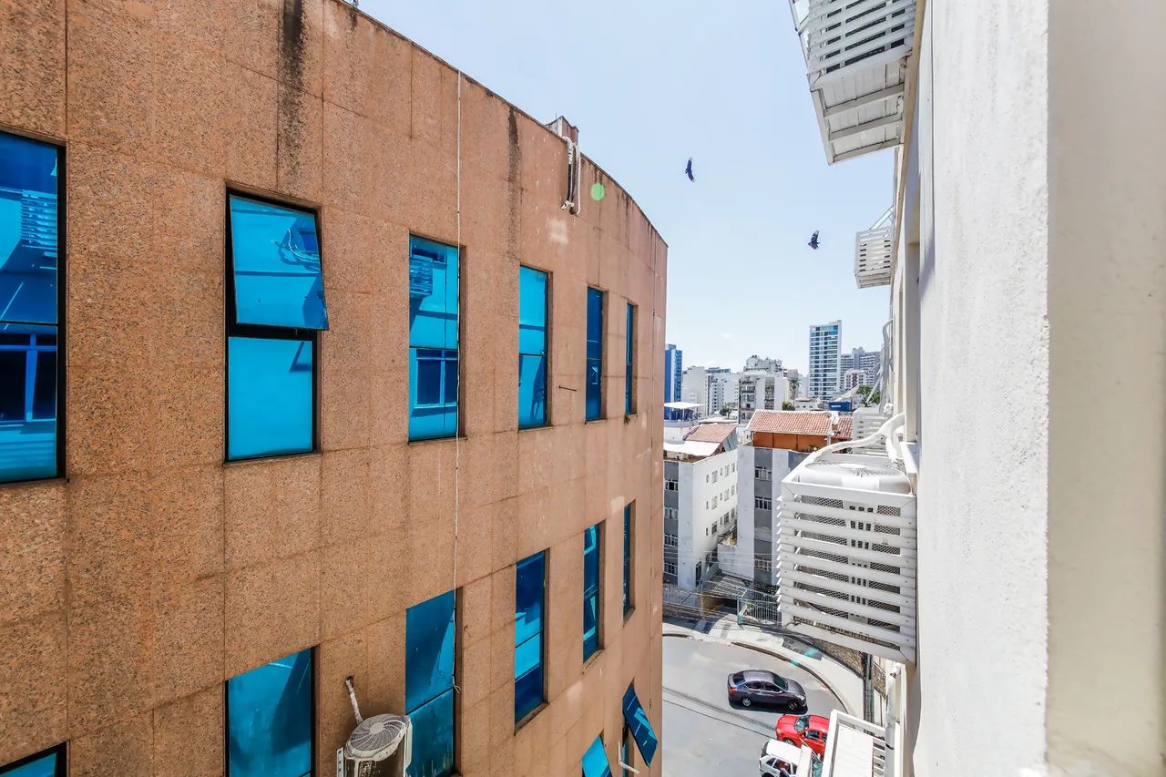 Sala comercial com vaga no Centro para locação - Foto 4