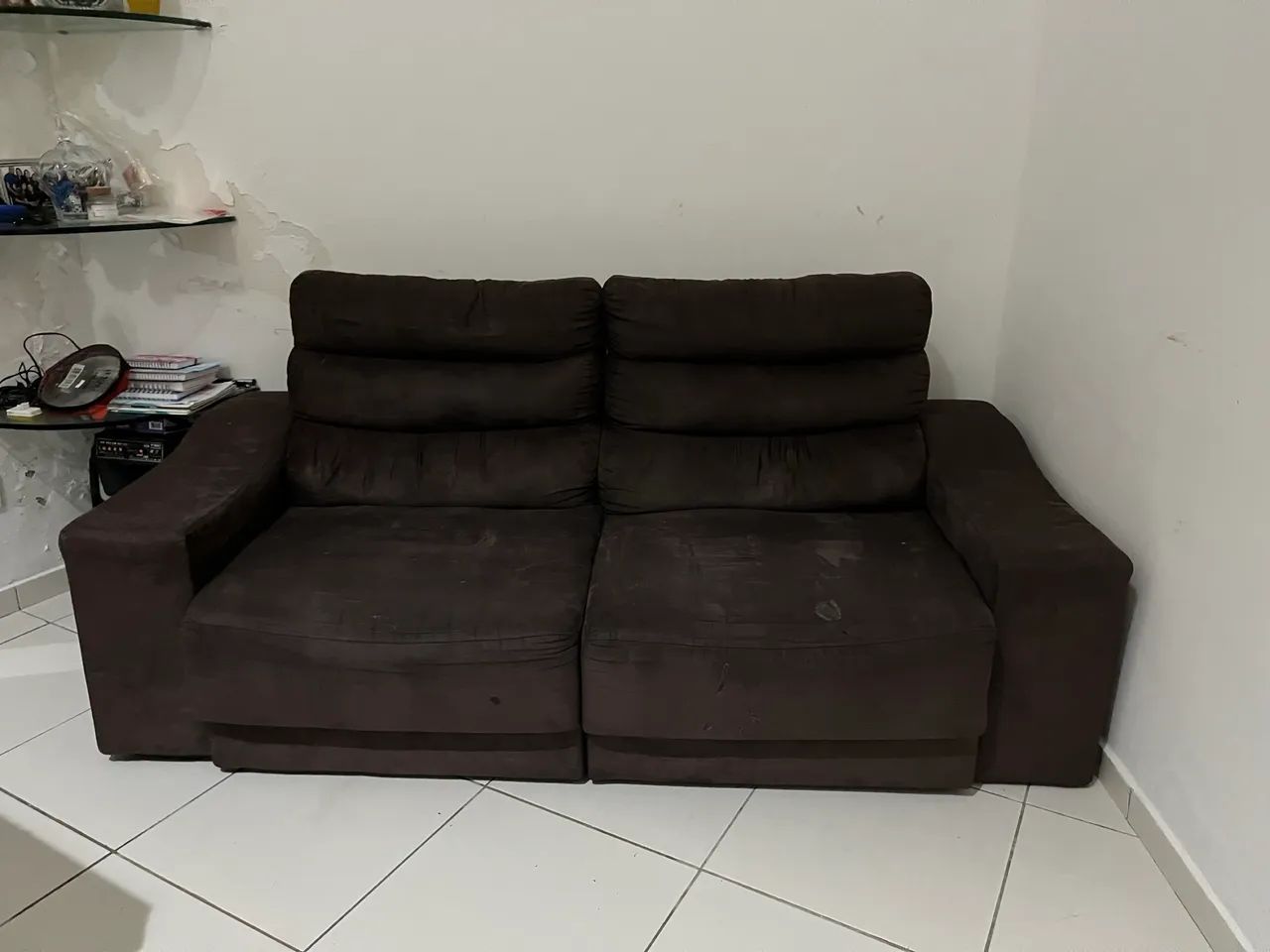 OPORTUNIDADE - SOFÁ RETRÁTIL- 2 lugares  - Foto 4