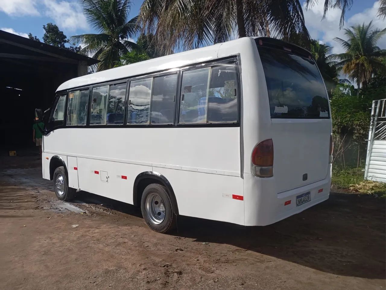 Micro ônibus VOLARE 