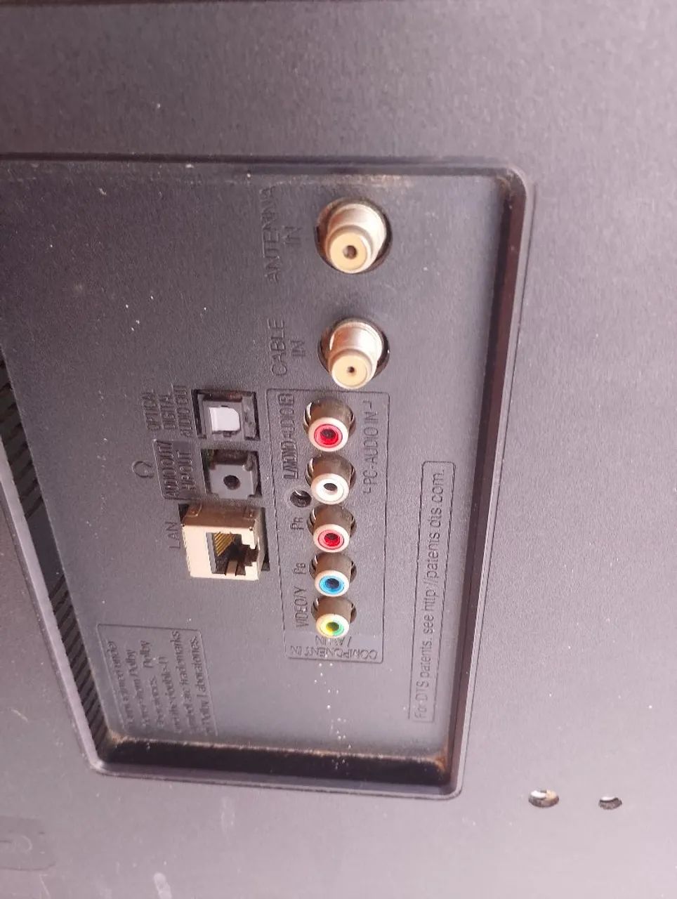 Vendo TV 43 polegadas LG com problema - Foto 3