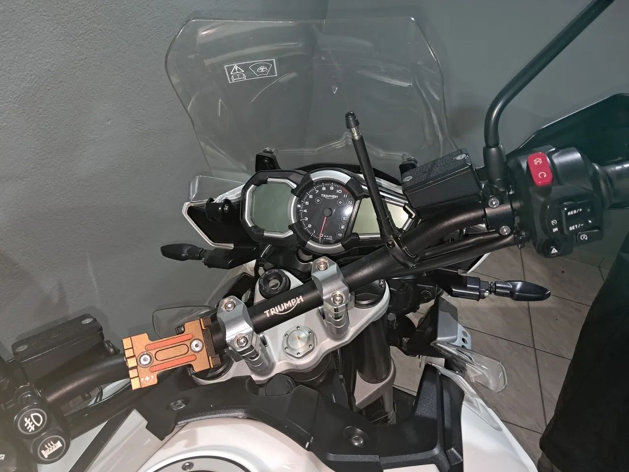 Tiger 1200 XCX Explorer  - Foto 3