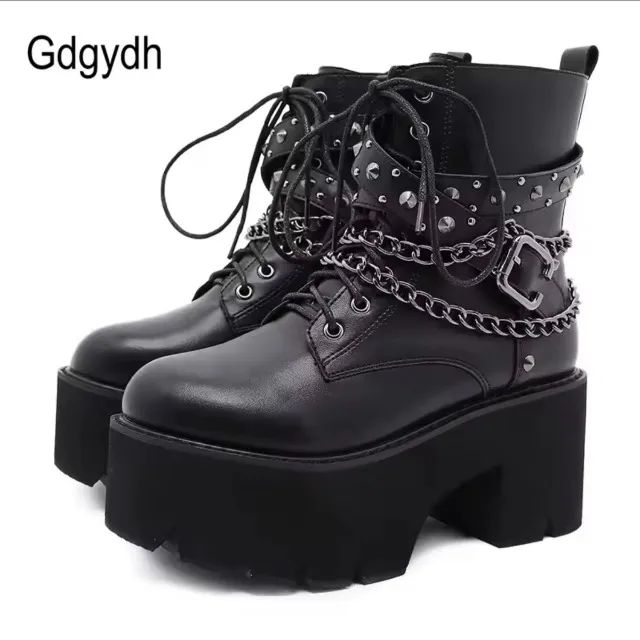 bota coturno feminina preta