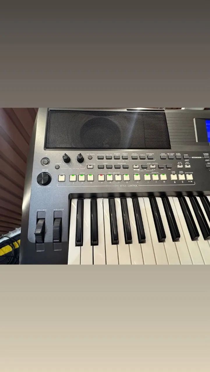 Teclado Yamaha psr670 - Foto 2