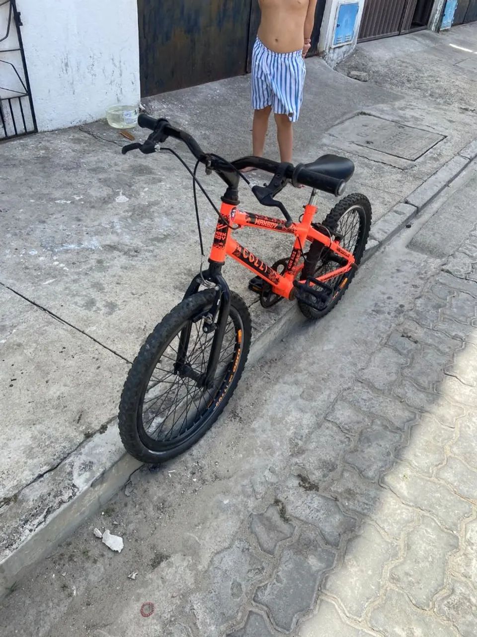 Bicicleta infantil aro 16 - Foto 3