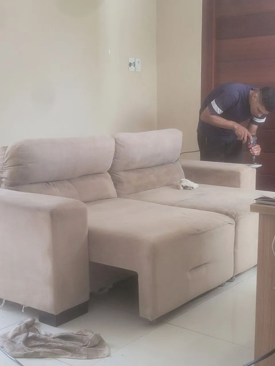 Sofá de 3 lugares reclinável. - Foto 4
