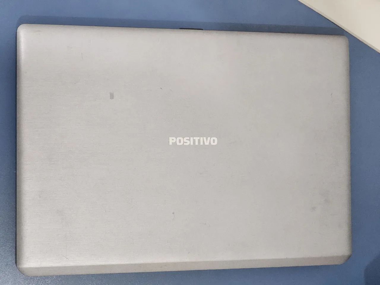 Notebook positivo Premium XR7550 