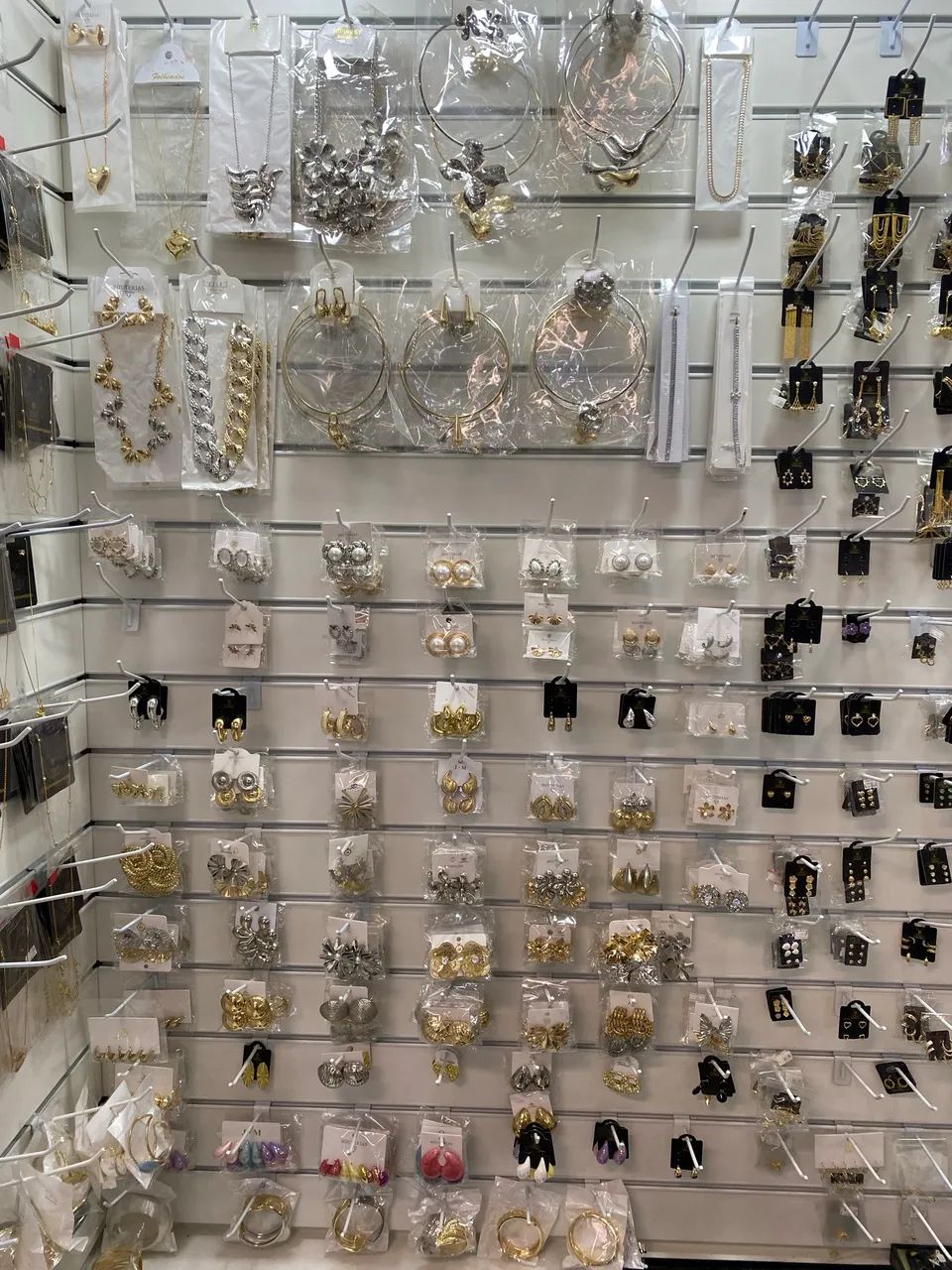 Quiosque de folheados e bijuterias  - Foto 4