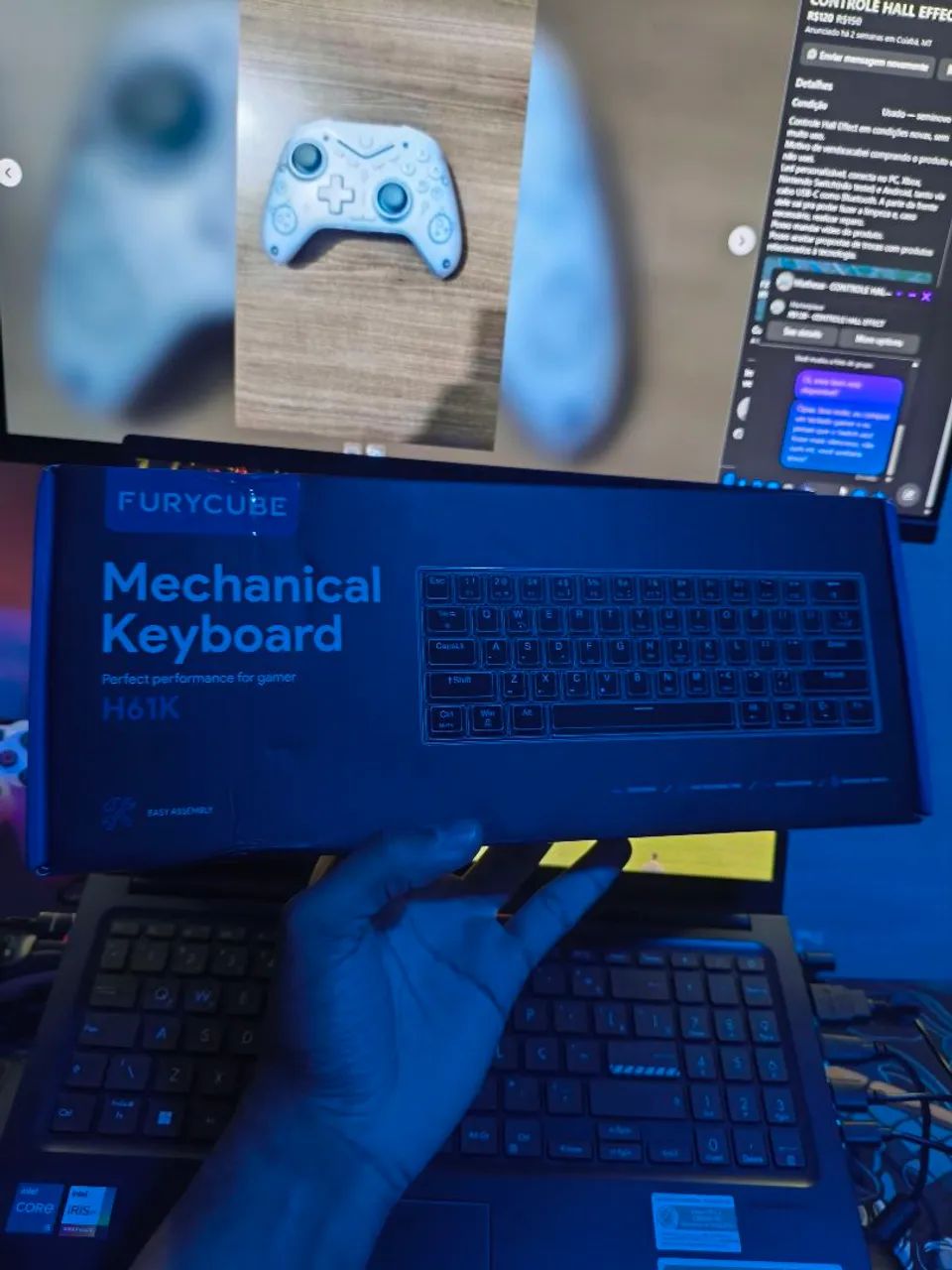 Teclado mecânico H61K ; Switch Blue - Rainbow