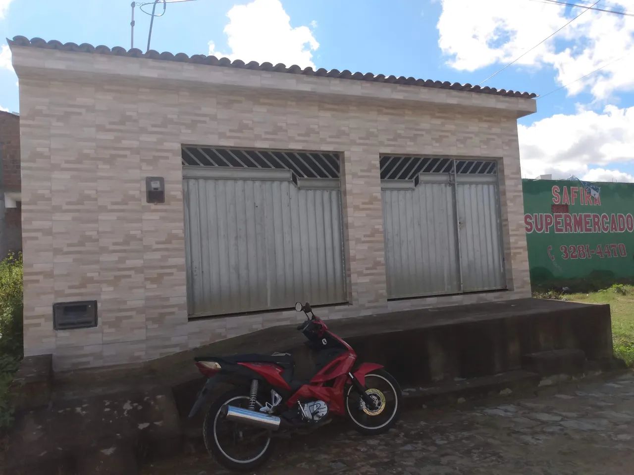 Troco está casa em outra casa em Maceió