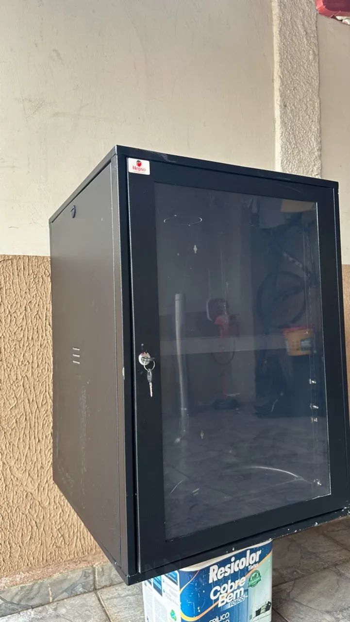 Rack para câmeras/ e internet cabeada