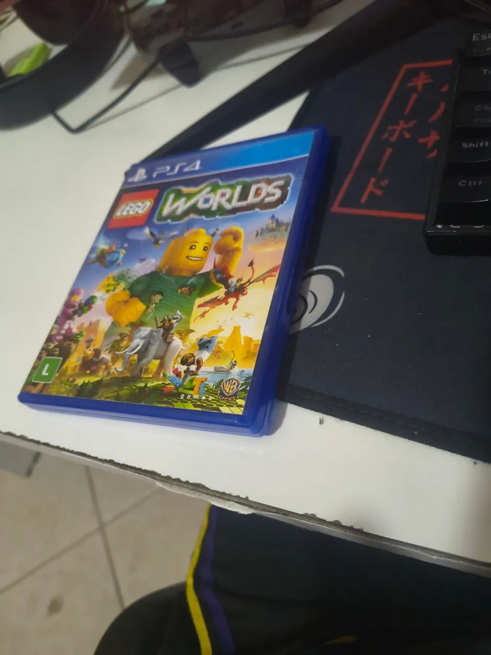 LEGO WORLDS - PS4