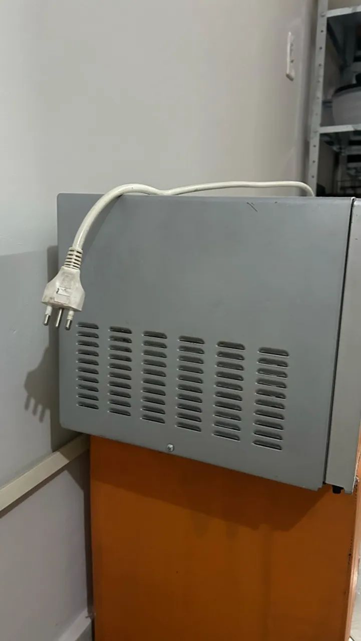 Microondas Philco 25 litros espelhado - Foto 4