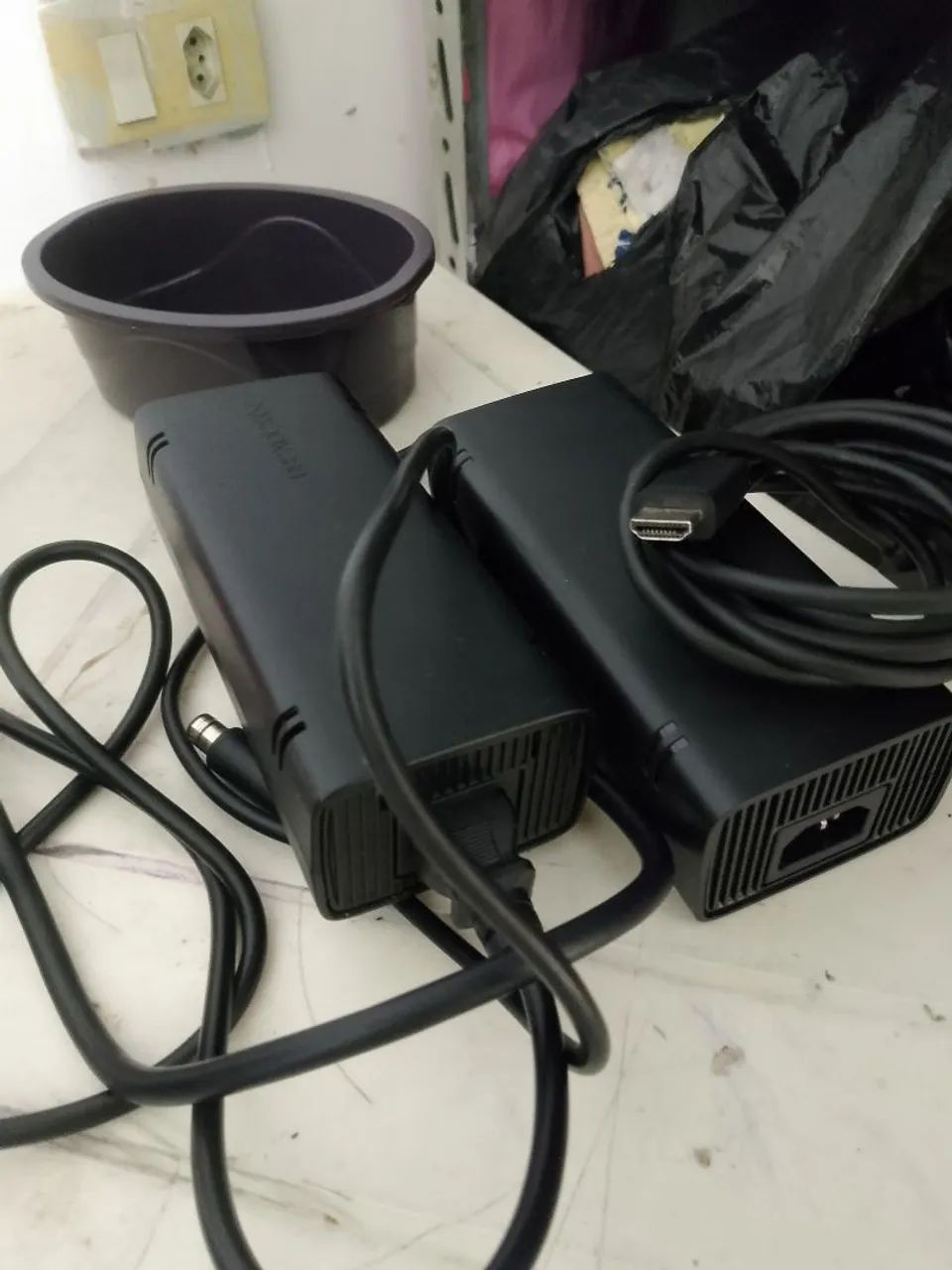 XBOX 360(SUPER SLIM) NEGOCIÁVEL!! - Foto 4