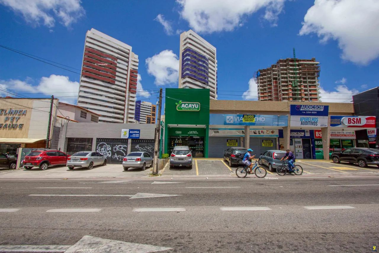 Imóvel versátil em excelente ponto comercial na Av. Antonio Sales